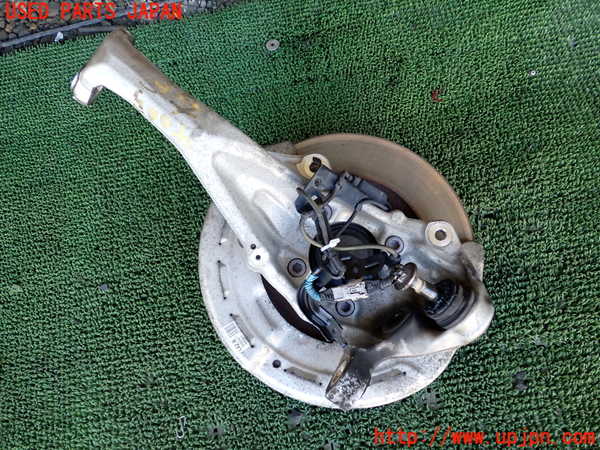 1UPJ-9240054290]レクサス・LS500h(GVF50)右フロントナックルハブ 中古_2