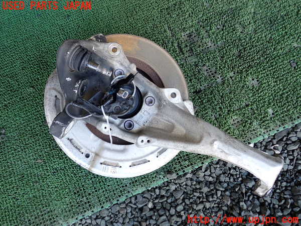 1UPJ-9240054295]レクサス・LS500h(GVF50)左フロントナックルハブ 中古_2