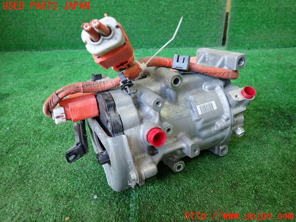 1UPJ-9240056025]レクサス・LS500h(GVF50)エアコンコンプレッサー 中古_2