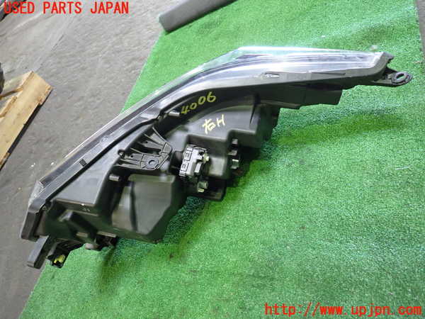 1UPJ-9240061130]ステップワゴン スパーダ ハイブリッド(RP5)右ヘッドライト LED 中古_2
