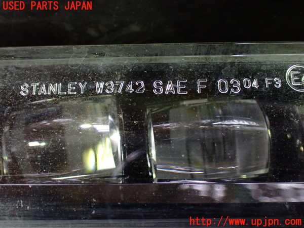1UPJ-9240061180]ステップワゴン スパーダ ハイブリッド(RP5)右フォグ 中古_3
