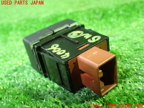 1UPJ-9240066308]ステップワゴン スパーダ ハイブリッド(RP5)スイッチ3(プリクラッシュOFF 車線逸脱警報) 中古_2