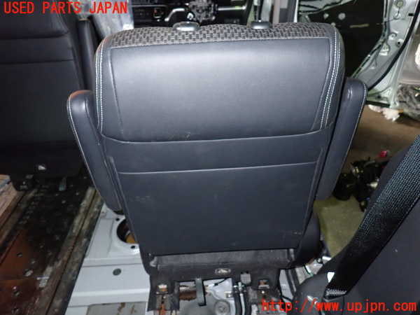 1UPJ-9240067145]ステップワゴン スパーダ ハイブリッド(RP5)右2列目シート 中古_5