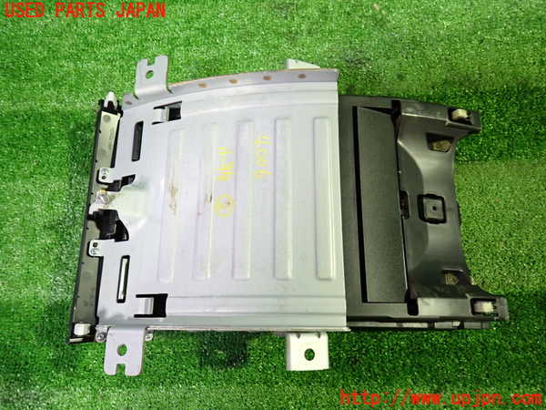 1UPJ-9240067842]ステップワゴン スパーダ ハイブリッド(RP5)小物入れ2 中古_3