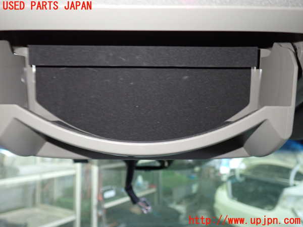 1UPJ-9240066411]ステップワゴン スパーダ ハイブリッド(RP5)ルームランプ1(1列目真中) 中古_3