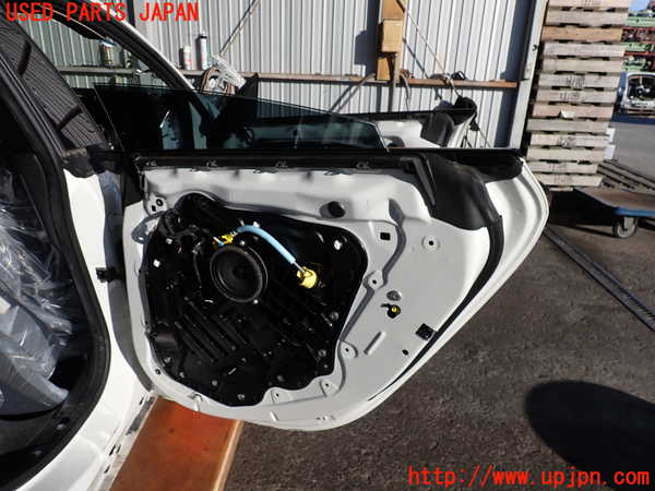 2UPJ-9240071290]BMW 218i グランクーペ(7K15)(F44)右後ドア 中古(43R-00049 M25)_2