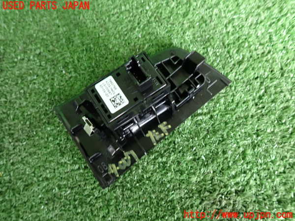 2UPJ-9240076245]BMW 218i グランクーペ(7K15)(F44)左前パワーウィンドウスイッチ 中古_2