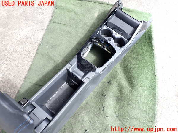 2UPJ-9240077540]BMW 218i グランクーペ(7K15)(F44)センターコンソール 中古_3