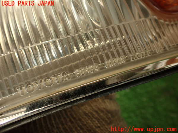 2UPJ-9240081152]クラウン 4ドア ハードトップ(LS130)左コーナーランプ 中古_4