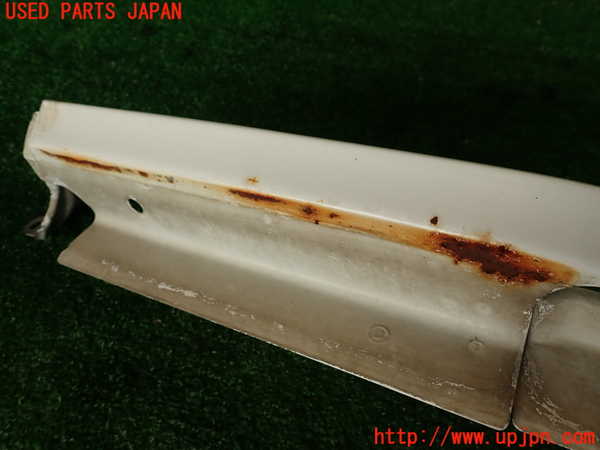 2UPJ-9240081142]クラウン 4ドア ハードトップ(LS130)左ヘッドライトリム 中古_3