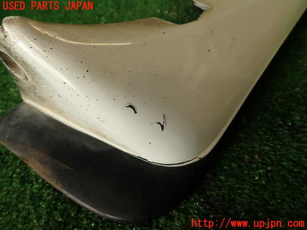 2UPJ-9240081450]クラウン 4ドア ハードトップ(LS130)右フロントマッドガード(泥除け) 中古_2