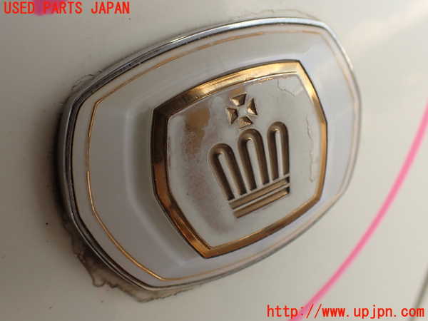 2UPJ-9240081631]クラウン 4ドア ハードトップ(LS130)エンブレム1 中古_2