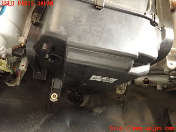 2UPJ-9240086081]クラウン 4ドア ハードトップ(LS130)エバポレーター1 中古_2