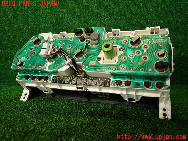 2UPJ-9240086170]クラウン 4ドア ハードトップ(LS130)スピードメーター 中古_2