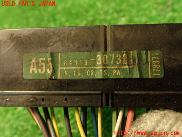 2UPJ-9240086720]クラウン 4ドア ハードトップ(LS130)コンビネーションスイッチ 中古_5