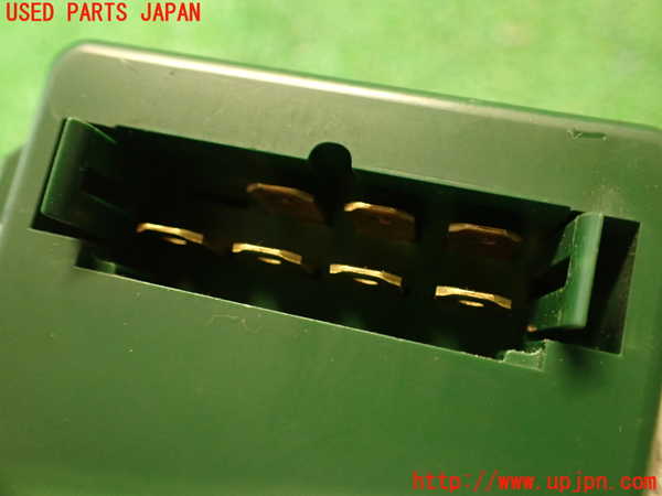 2UPJ-9240086147]クラウン 4ドア ハードトップ(LS130)コンピューター2 中古_3