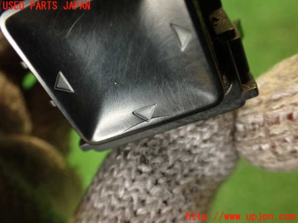 2UPJ-9240086280]クラウン 4ドア ハードトップ(LS130)ミラースイッチ 中古_2