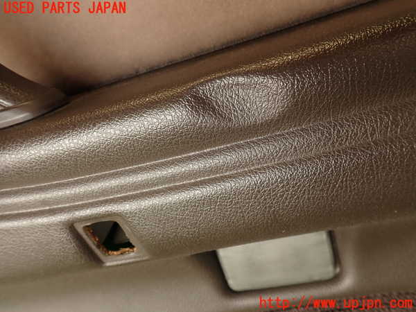 2UPJ-9240081294]クラウン 4ドア ハードトップ(LS130)右後ドア内張り 中古_2