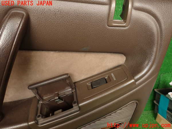 2UPJ-9240081324]クラウン 4ドア ハードトップ(LS130)左後ドア内張り 中古_4