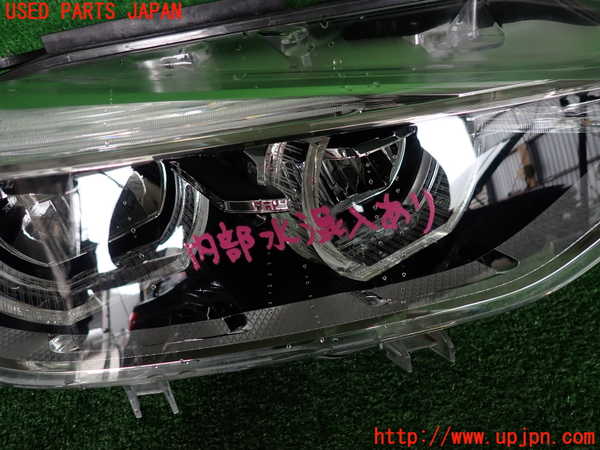 2UPJ-9240091130]BMW 320d(8C20)(F30)右ヘッドライト LED 中古_2