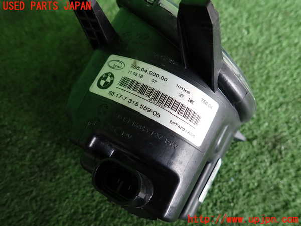 2UPJ-9240091182]BMW 320d(8C20)(F30)左フォグ 中古_3