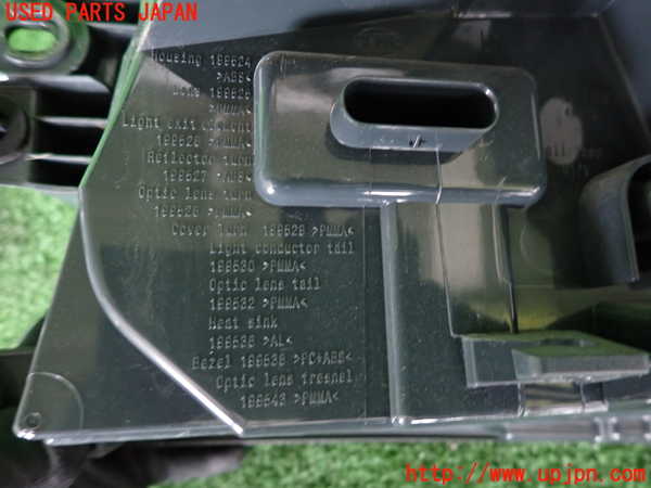 2UPJ-9240091536]BMW 320d(8C20)(F30)左テールランプ 中古_3