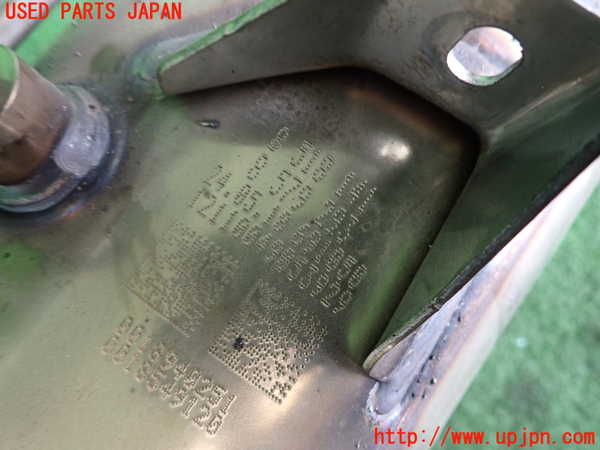 2UPJ-9240092661]BMW 320d(8C20)(F30)触媒1 中古_2