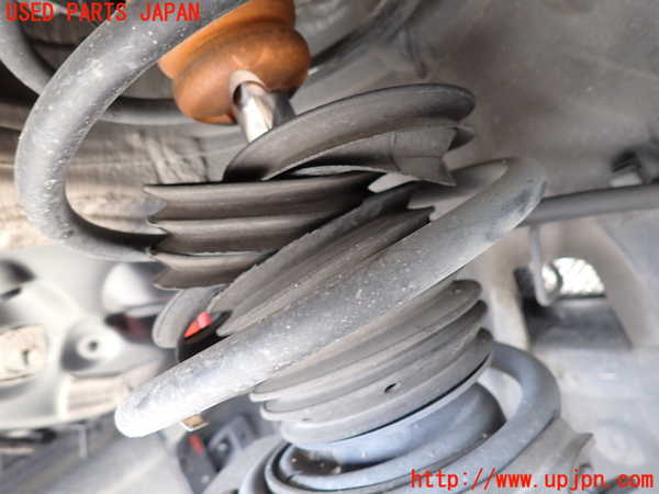 2UPJ-9240095015]BMW 320d(8C20)(F30)右フロントストラット 中古_2