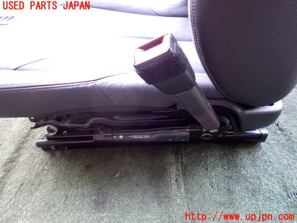2UPJ-9240097035]BMW 320d(8C20)(F30)運転席シート 中古_4