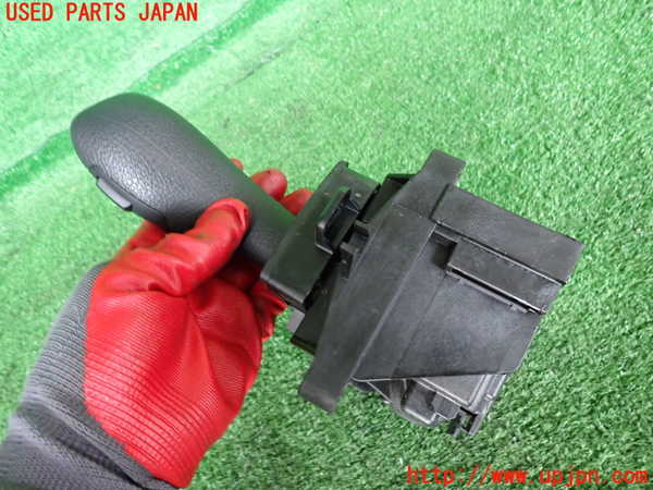 2UPJ-9240097555]BMW 320d(8C20)(F30)ATシフトレバー 中古_3