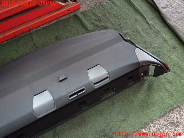 2UPJ-9240097761]BMW 320d(8C20)(F30)トノカバー1 中古_3