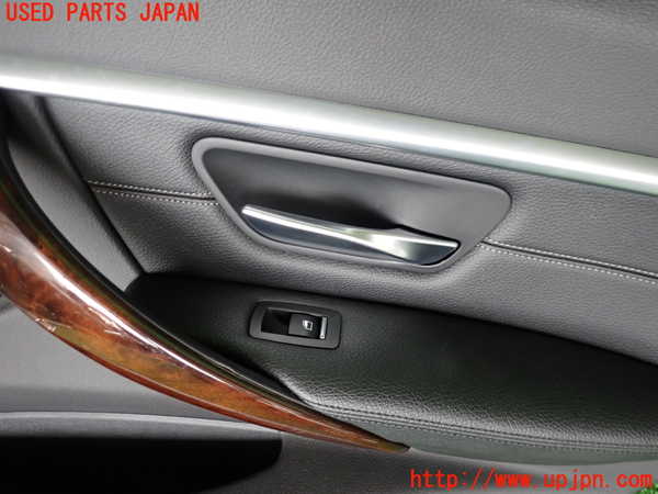 2UPJ-9240091294]BMW 320d(8C20)(F30)右後ドア内張り 中古_2