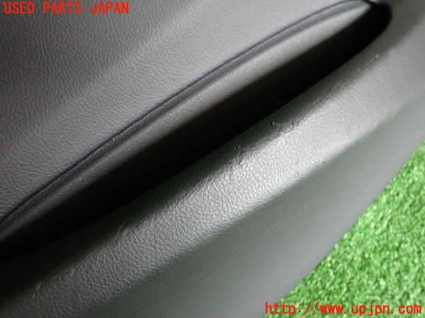 2UPJ-9240091324]BMW 320d(8C20)(F30)左後ドア内張り 中古_3