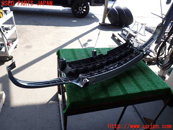 2UPJ-9240101050]シボレー・サバーバン(不明)ラジエターグリル 中古_5