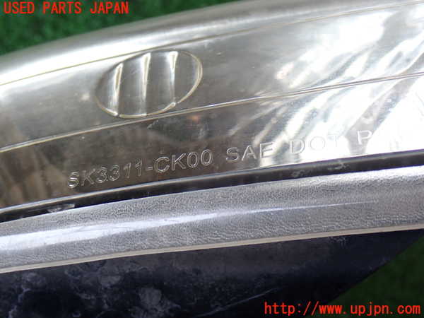 2UPJ-9240101160]シボレー・サバーバン(不明)右ウィンカーレンズ 中古_3