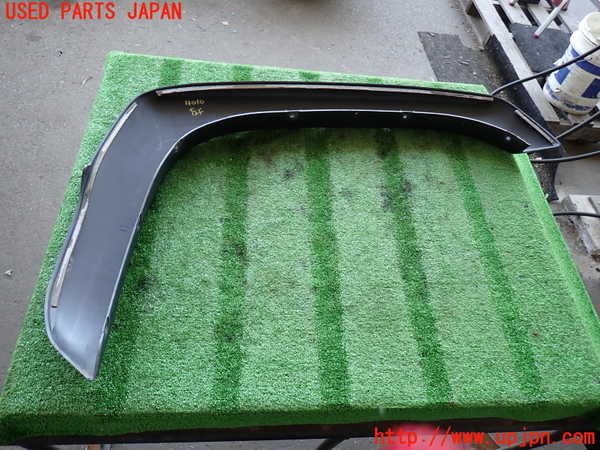 2UPJ-9240101442]シボレー・サバーバン(不明)左前オーバーフェンダー 中古_4