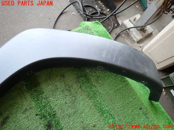 2UPJ-9240101444]シボレー・サバーバン(不明)右後オーバーフェンダー 中古_4