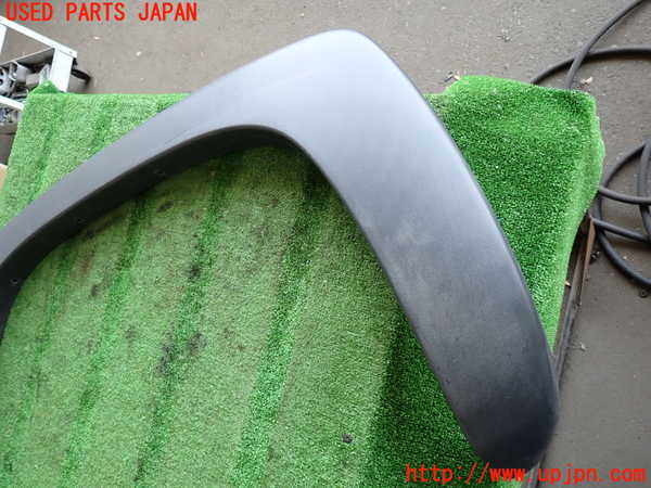 2UPJ-9240101446]シボレー・サバーバン(不明)左後オーバーフェンダー 中古_4