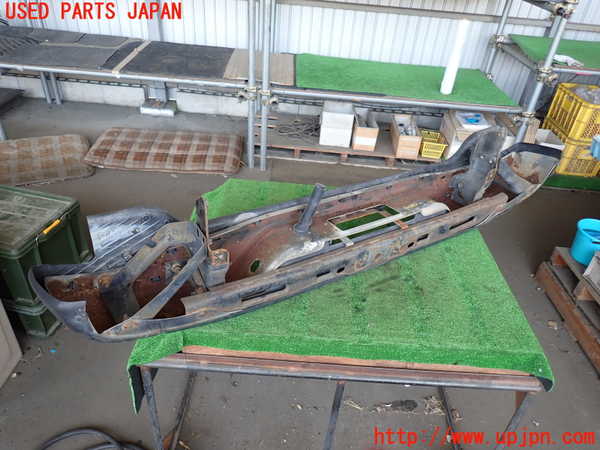 2UPJ-9240101610]シボレー・サバーバン(不明)リアバンパー 中古_5