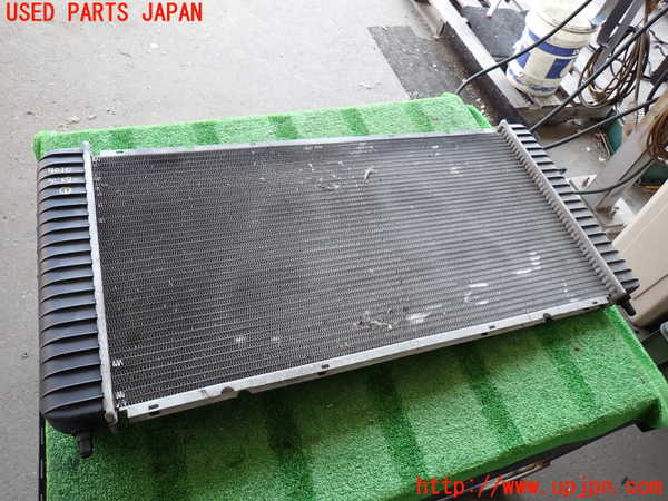 2UPJ-9240102321]シボレー・サバーバン(不明)ラジエーター1 中古_3