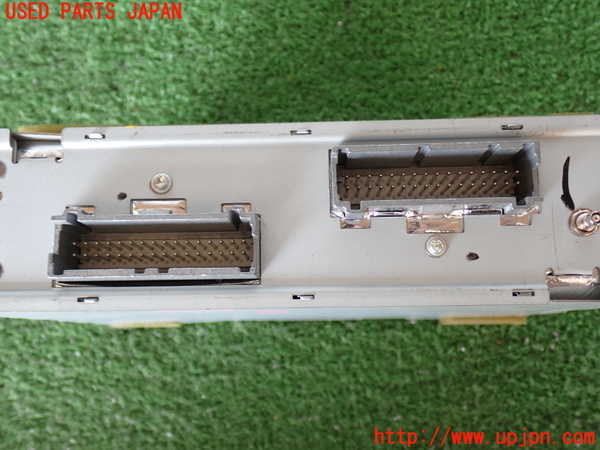 2UPJ-9240106146]シボレー・サバーバン(不明)コンピューター1 中古_2