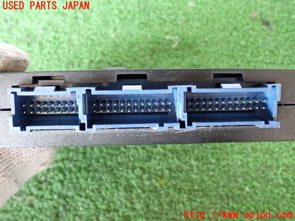 2UPJ-9240106147]シボレー・サバーバン(不明)コンピューター2 中古_2
