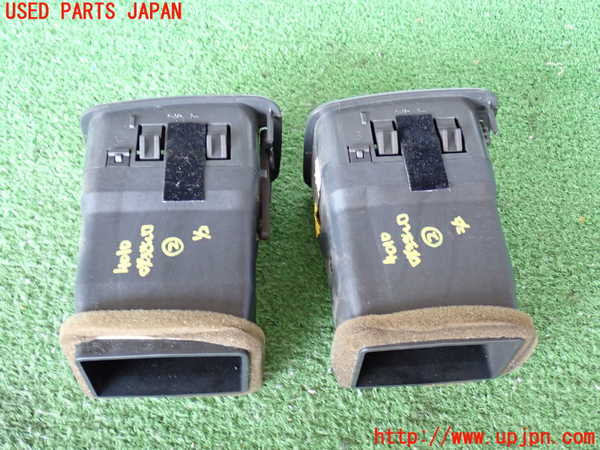 2UPJ-9240107527]シボレー・サバーバン(不明)エアコン吹き出し口2 (右) 中古_2