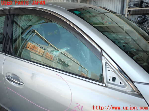 2UPJ-9240111230]マークX(GRX120)右前ドア 中古 NSG M5O8_3
