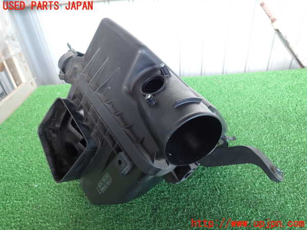 2UPJ-9240112560]マークX(GRX120)エアクリーナーボックス 中古_2