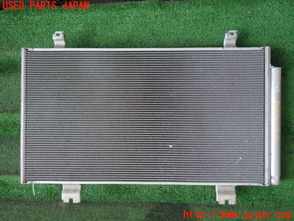 2UPJ-9240116031]マークX(GRX120)エアコンコンデンサー1 中古_2