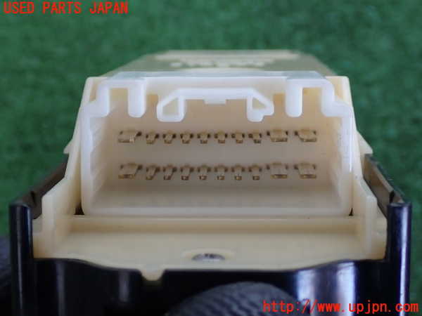 2UPJ-9240116240]マークX(GRX120)右前パワーウィンドウスイッチ 中古_4