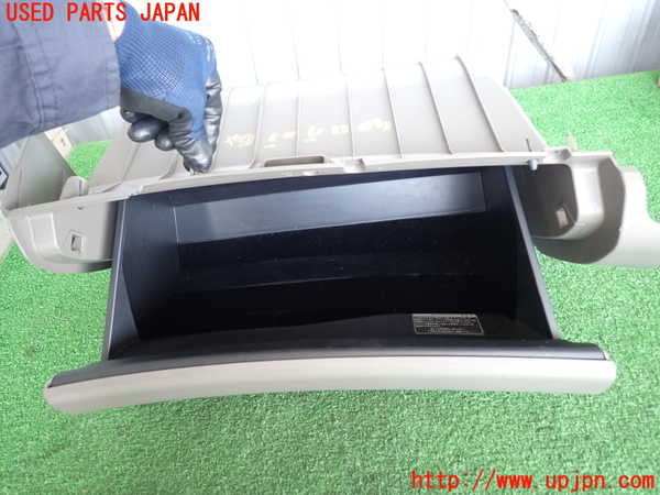 2UPJ-9240117516]マークX(GRX120)グローブボックス1 中古_2