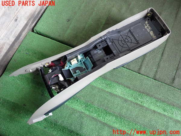 2UPJ-9240117540]マークX(GRX120)センターコンソール 中古_5