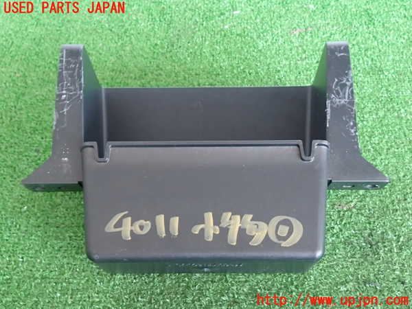 2UPJ-9240117841]マークX(GRX120)小物入れ1 中古_2